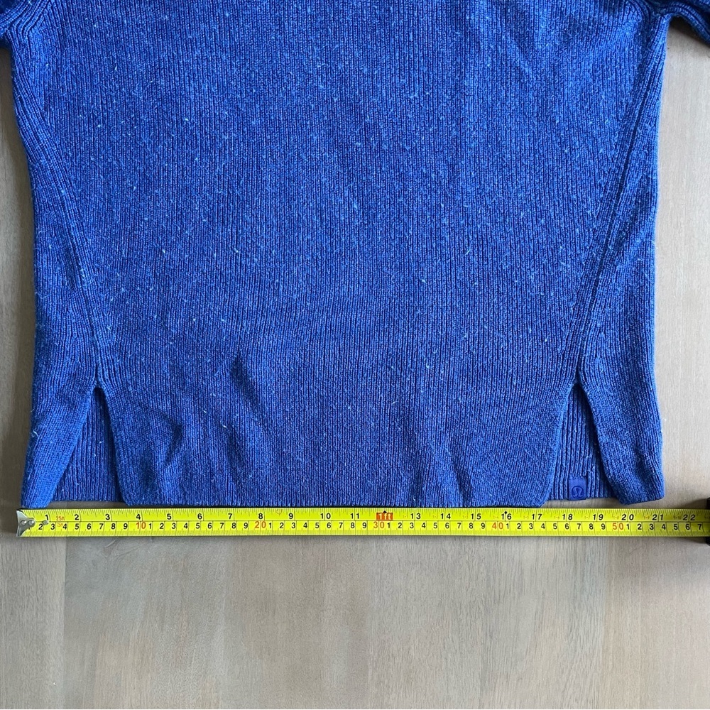 lululemon Merino Wool Blend Ribbed Blue Crew Neck Sweater - Picture 11 of 11